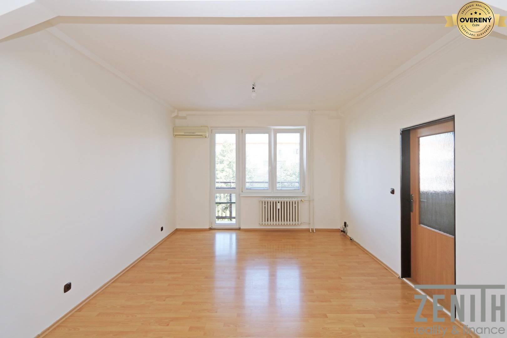 2-Zimmer-Wohnung, Sklenárova, zu verkaufen, Bratislava - Ružinov, Slow