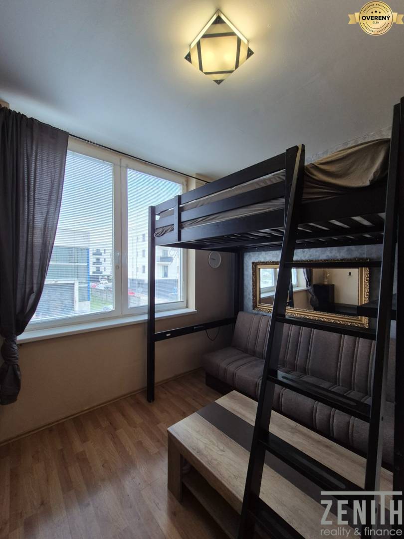 Kaufen Garconniere, Garconniere, Hlavná, Senec, Slowakei