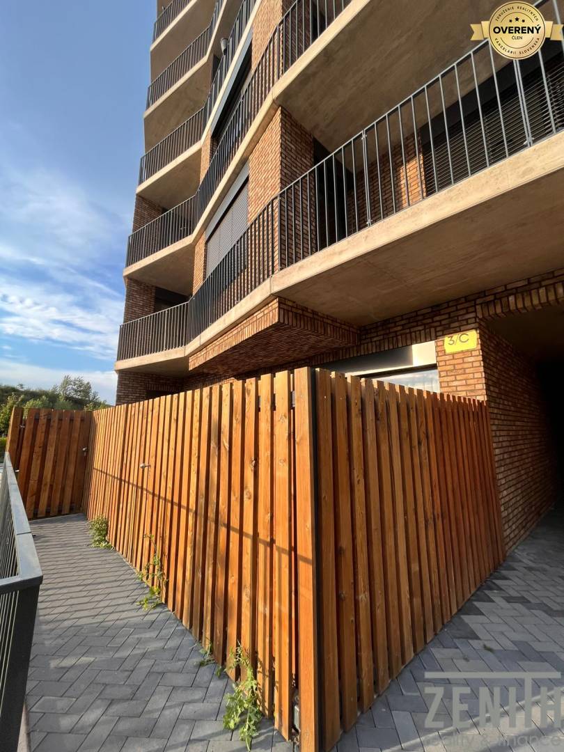 Mieten 1-Zimmer-Wohnung, 1-Zimmer-Wohnung, Bratislava - Petržalka, Slo