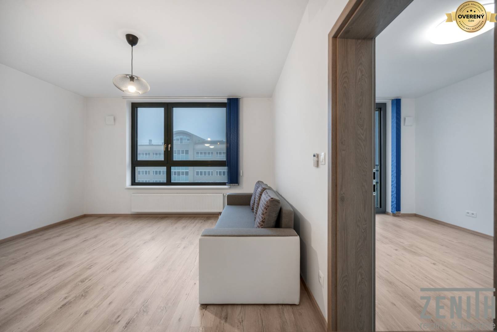 Kaufen 2-Zimmer-Wohnung, 2-Zimmer-Wohnung, Jarabinková, Bratislava - R