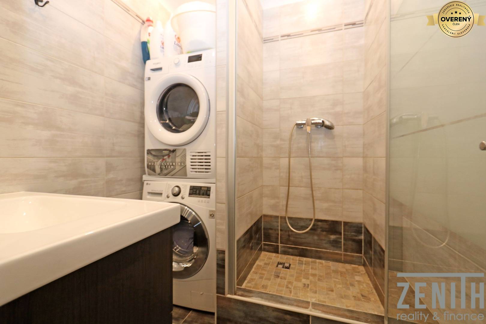 2-Zimmer-Wohnung, Vilová, zu verkaufen, Bratislava - Petržalka, Slowak