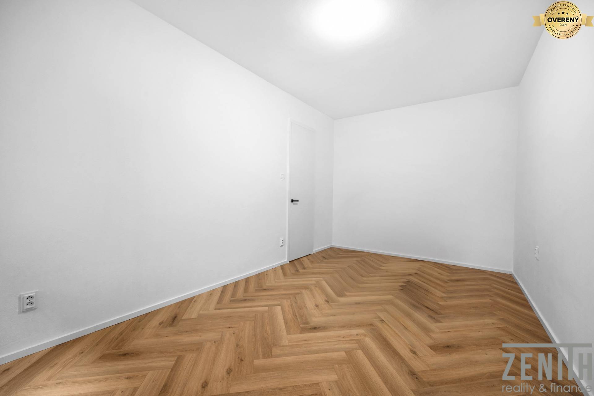 Kaufen 4-Zimmer-Wohnung, 4-Zimmer-Wohnung, Murgašova, Bratislava - Sta