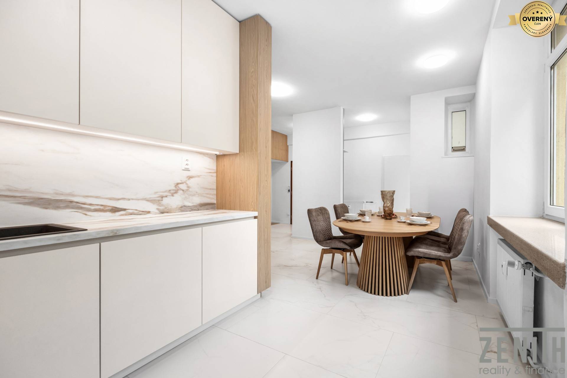 Kaufen 4-Zimmer-Wohnung, 4-Zimmer-Wohnung, Murgašova, Bratislava - Sta