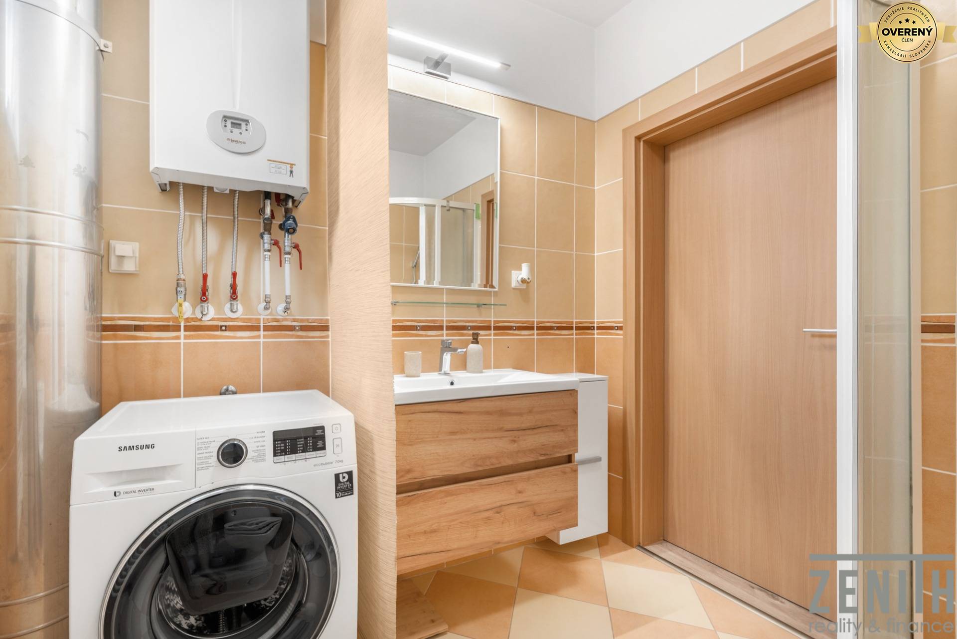 Kaufen 2-Zimmer-Wohnung, 2-Zimmer-Wohnung, M.R. Štefánika, Senec, Slow