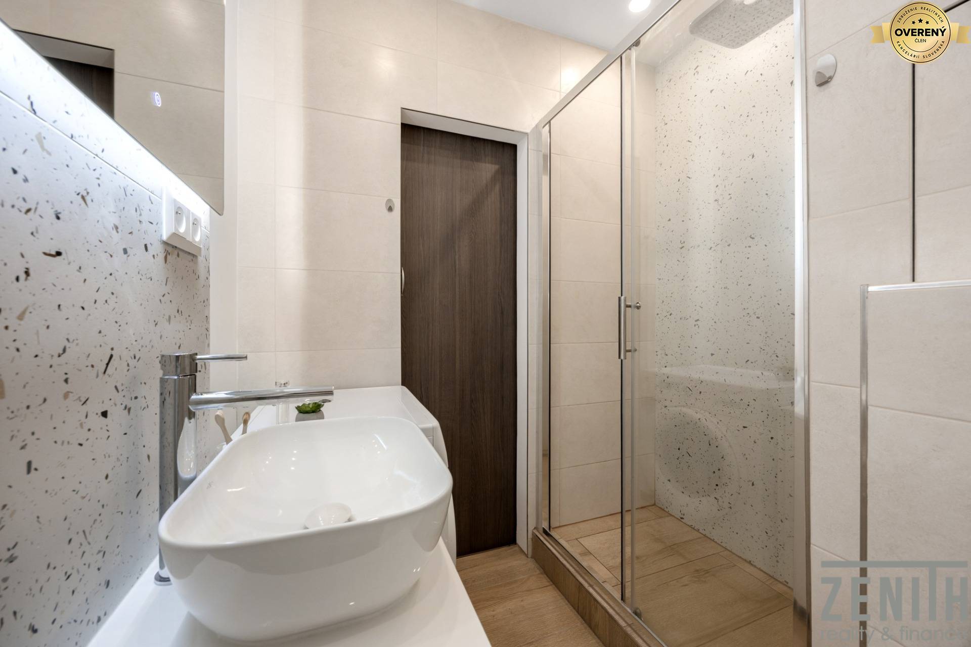 Kaufen 1-Zimmer-Wohnung, 1-Zimmer-Wohnung, Bratislava - Petržalka, Slo