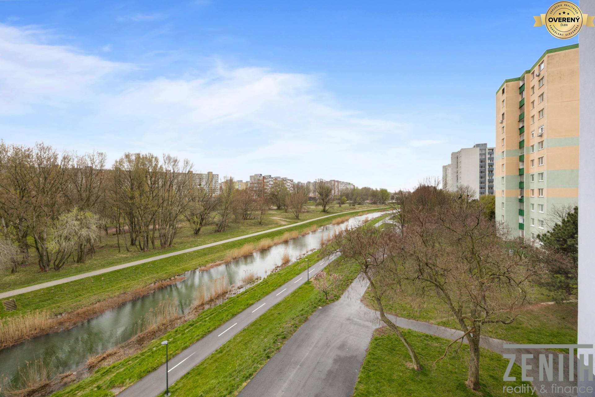 Kaufen 3-Zimmer-Wohnung, 3-Zimmer-Wohnung, Hálova, Bratislava - Petrža