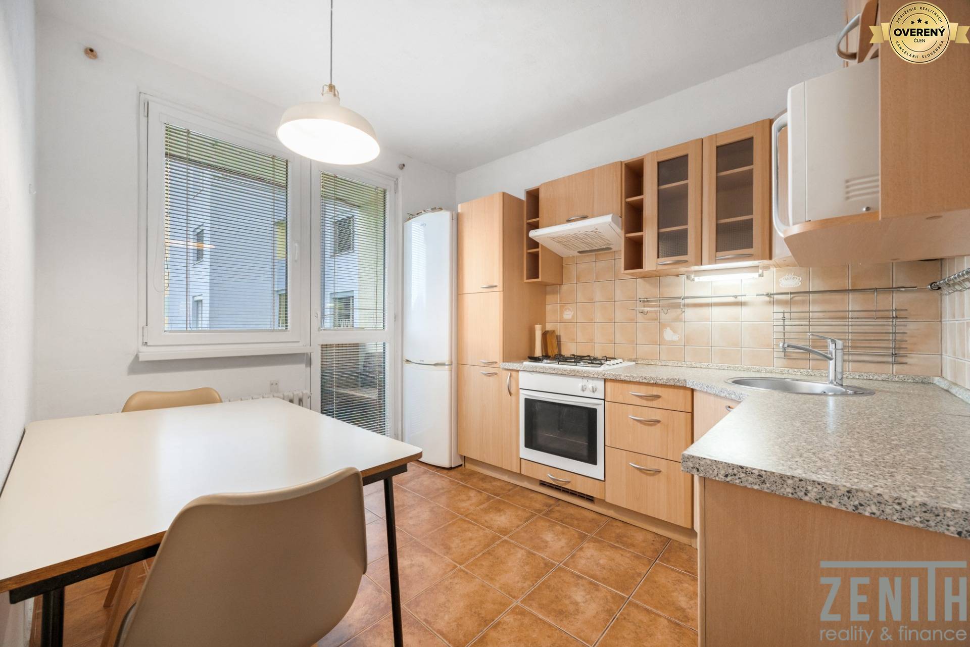 Kaufen 3-Zimmer-Wohnung, 3-Zimmer-Wohnung, Hálova, Bratislava - Petrža