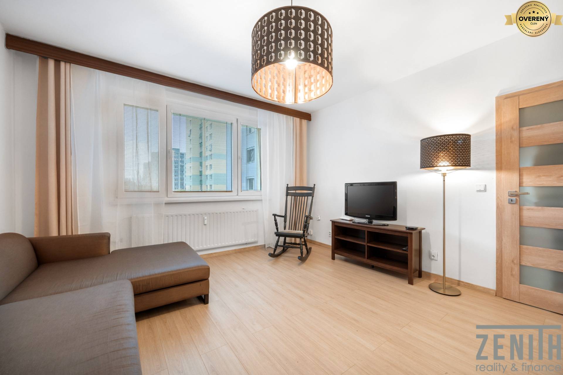 Kaufen 3-Zimmer-Wohnung, 3-Zimmer-Wohnung, Hálova, Bratislava - Petrža