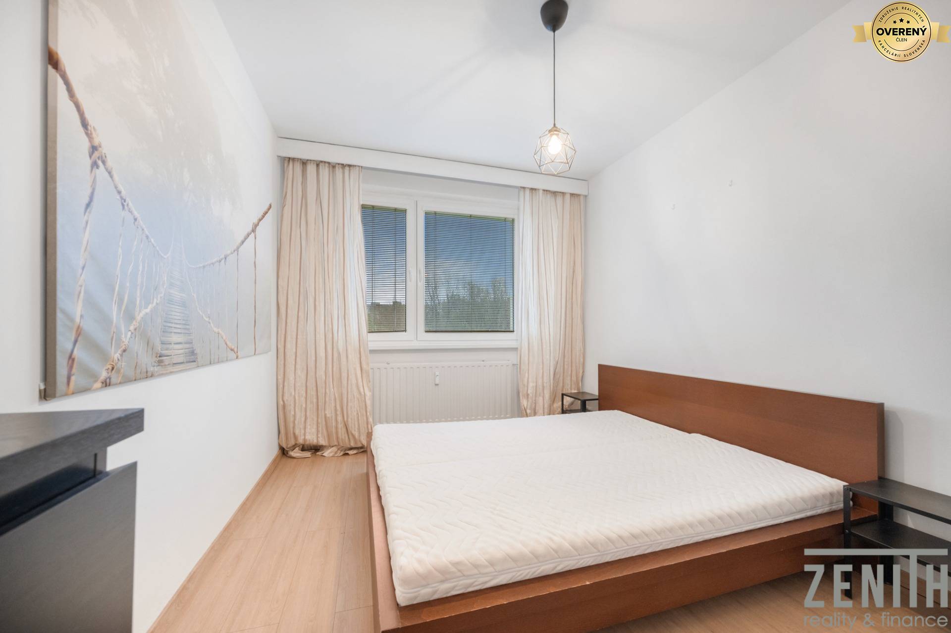 Kaufen 3-Zimmer-Wohnung, 3-Zimmer-Wohnung, Hálova, Bratislava - Petrža