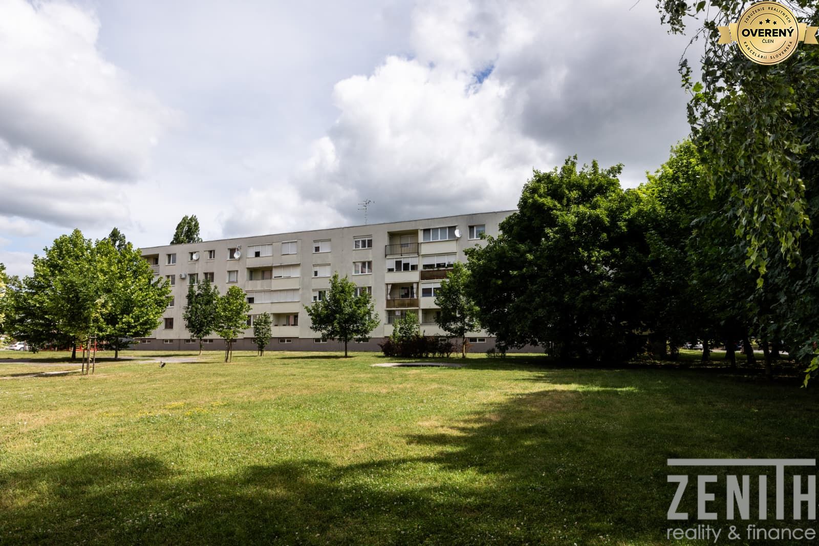 Kaufen 3-Zimmer-Wohnung, 3-Zimmer-Wohnung, Námestie SNP, Dunajská Stre