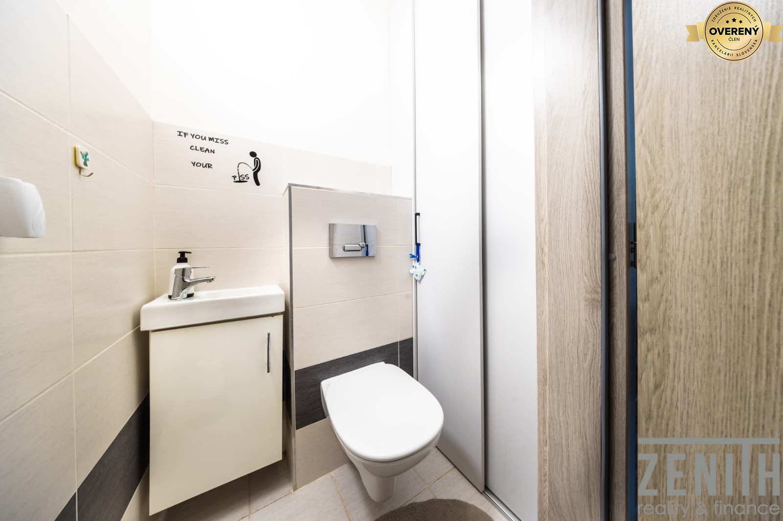 Kaufen 3-Zimmer-Wohnung, 3-Zimmer-Wohnung, Námestie SNP, Dunajská Stre