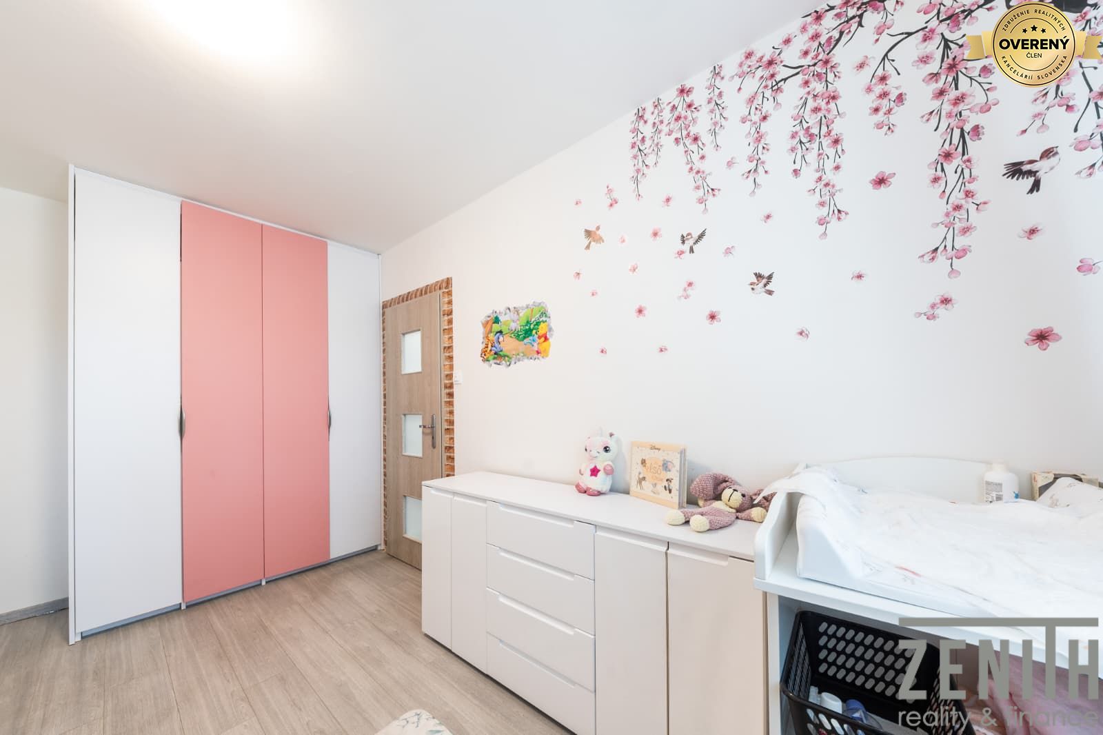 Kaufen 3-Zimmer-Wohnung, 3-Zimmer-Wohnung, Námestie SNP, Dunajská Stre