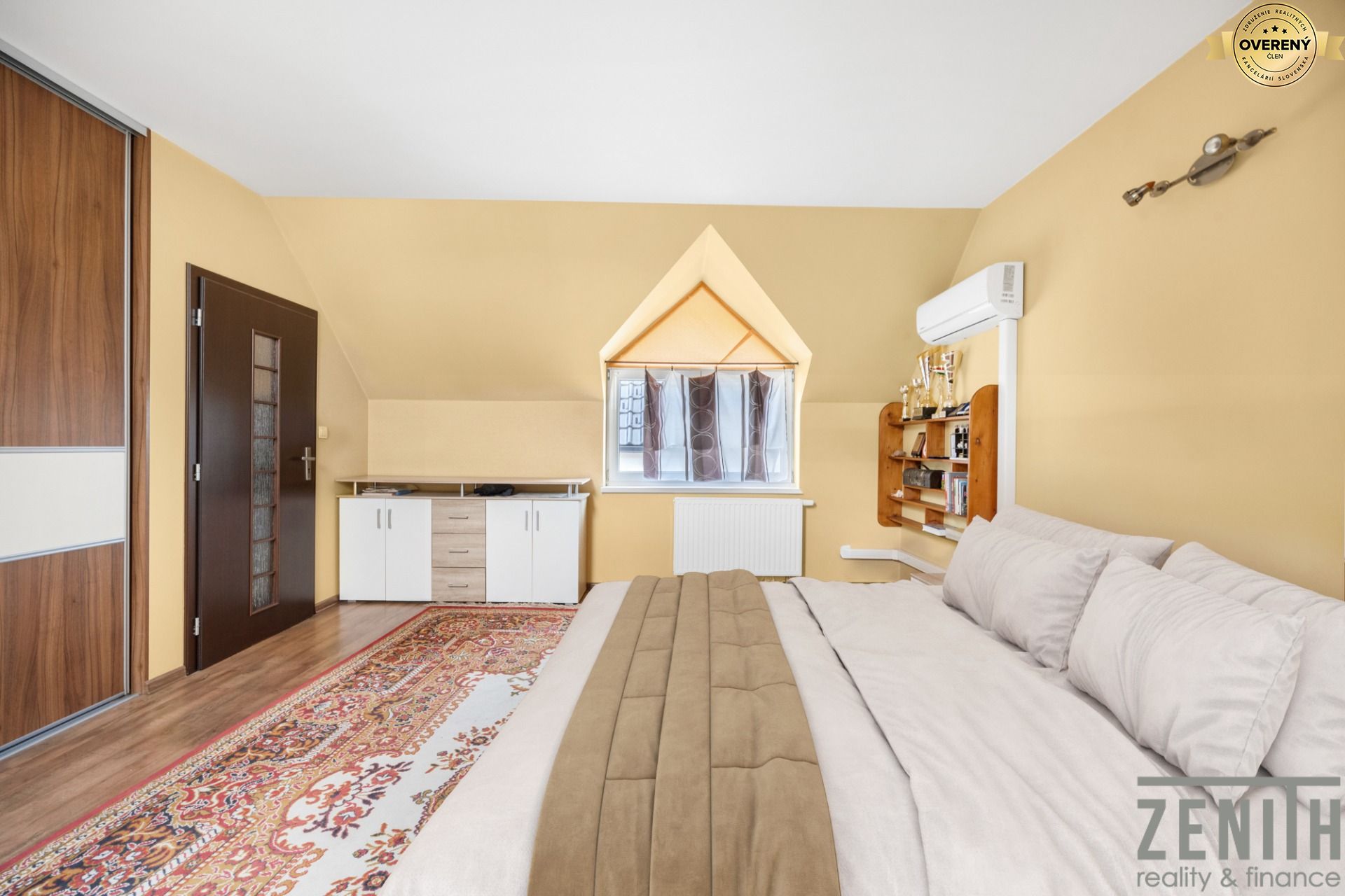 Kaufen Einfamilienhaus, Einfamilienhaus, Roľnícka, Bratislava - Vajnor