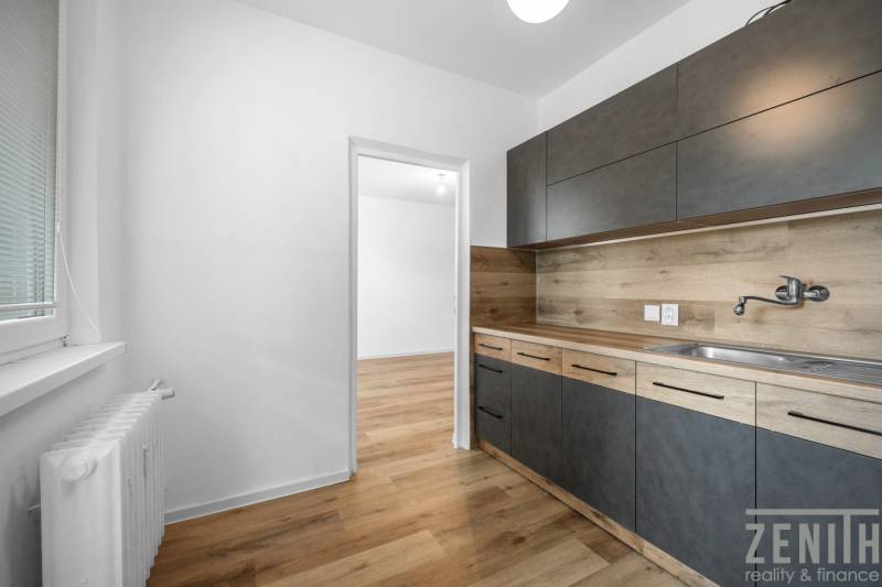 Kaufen 3-Zimmer-Wohnung, 3-Zimmer-Wohnung, Fadruszova, Bratislava - Ka
