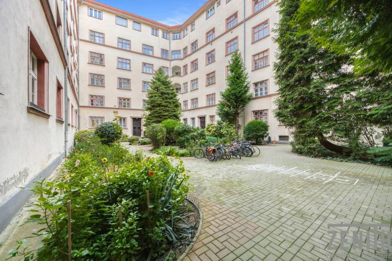 Mieten 3-Zimmer-Wohnung, 3-Zimmer-Wohnung, Zochova, Bratislava - Staré