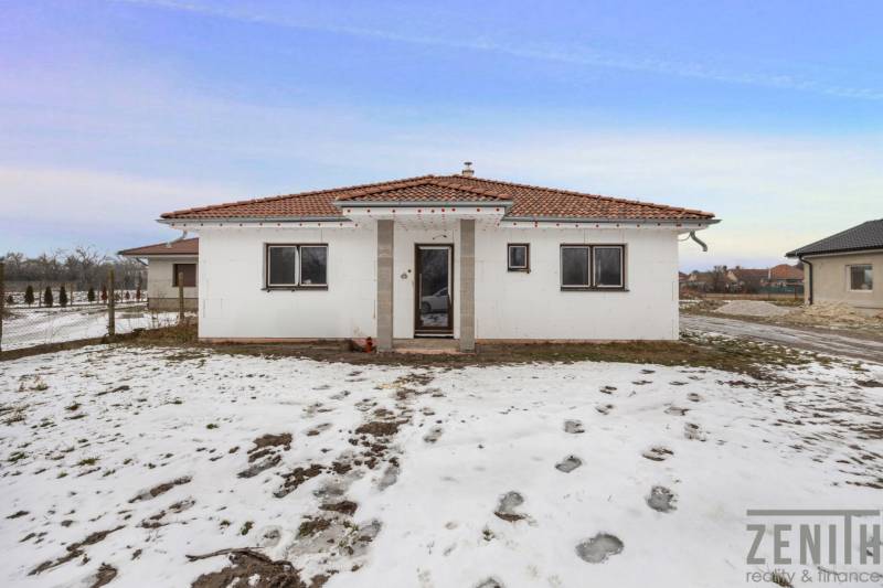 Kaufen Einfamilienhaus, Einfamilienhaus, Dunajská Streda, Slowakei