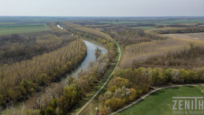 Kaufen landwirtsch. Grundstücke, landwirtsch. Grundstücke, Galanta, Sl
