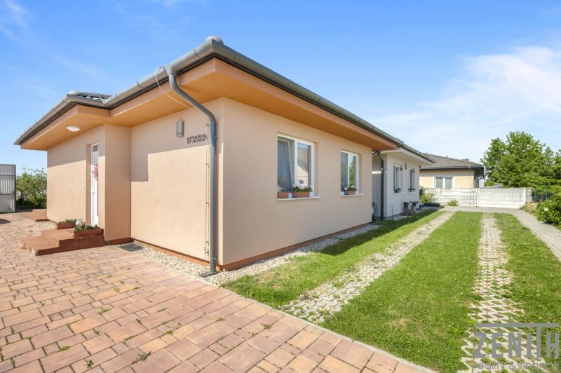 Kaufen Einfamilienhaus, Einfamilienhaus, Rubínová, Senec, Slowakei