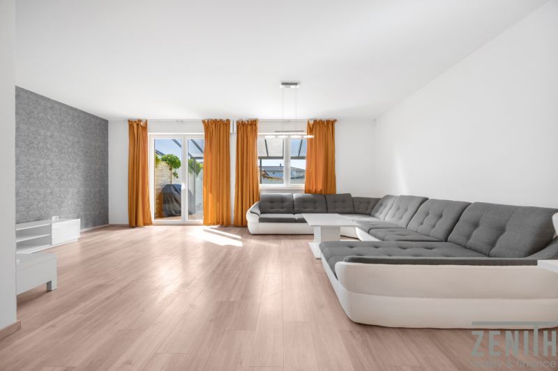 Kaufen Einfamilienhaus, Einfamilienhaus, Jastrabinová, Bratislava - Po