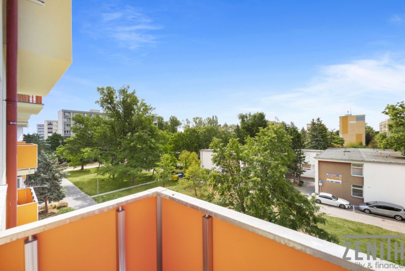Kaufen 3-Zimmer-Wohnung, 3-Zimmer-Wohnung, Exnárova, Bratislava - Ruži